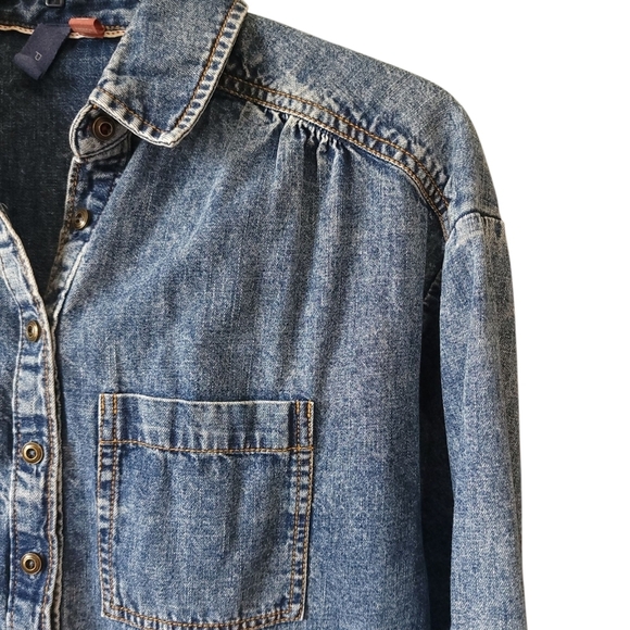 Anthropologie Pilcro Denim Button Down Shirt Oversized Long Sleeve Women XS - Picture 4 of 8